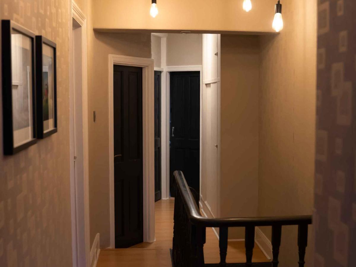 Pass The Keys Amazing, Newly Renovated 5Bedroom House Sleeps 10 Скарборо Экстерьер фото